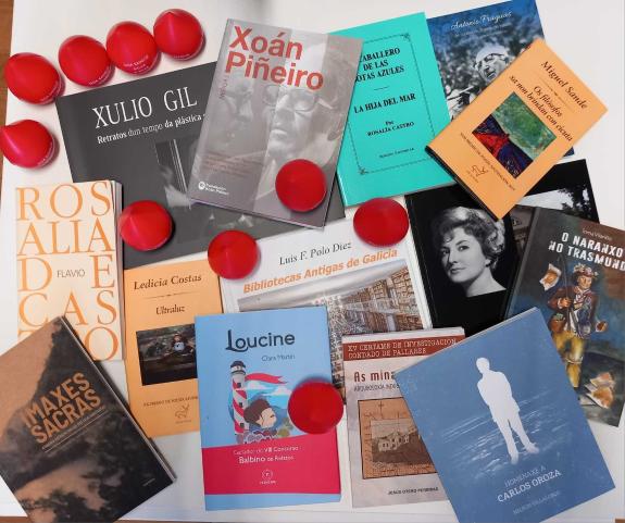 Imagen de la noticia:La Agencia de Donación de Órganos y Sangre y la Consellería de Cultura agasajan con un libro a los donantes con motivo del D...