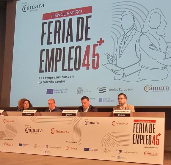 Imagen de la noticia:La Xunta pone en valor en la 'Feria encontros 45+' las políticas autonómicas de empleo para incentivar la contratación de lo...