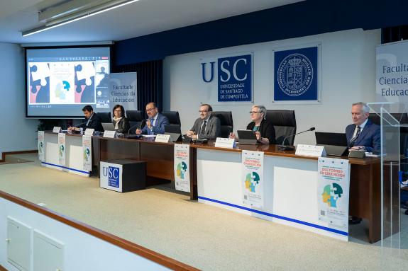 Imaxe da nova:O secretario xeral de Universidades enxalza os programas de doutoramento no 50 aniversario dos estudos de Pedagoxía en Galicia
