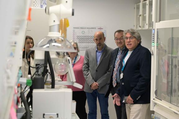 Imagen de la noticia:La Xunta inyecta casi 2 M€ en el Centro Interdisciplinar de Química y Biología, CICA, tras su incorporación a la Red de Inve...