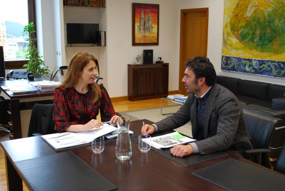 Imagen de la noticia:La Xunta y A Veiga ahondan en vías de colaboración en asuntos de interés para este ayuntamiento ourensano