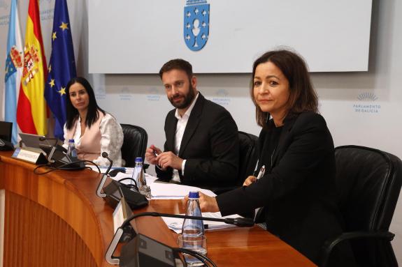 Imaxe da nova:A Xunta apoia a actividade marisqueira de Galicia con axudas que superan os 11 M€
