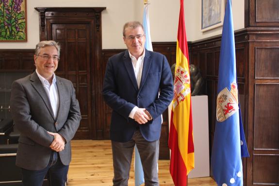 Imaxe da nova: O delegado territorial da Xunta reúnese co presidente da Deputación de Ourense