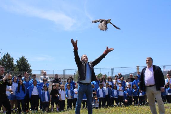 Imagen de la noticia:Manuel Pardo invita a los escolares a asumir un compromiso real con el medio ambiente y la sostenibilidad