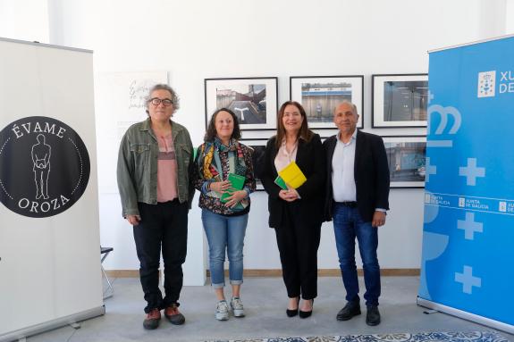 Imaxe da nova:Ana Ortiz destaca o I Premio Internacional de Poesía Carlos Oroza pola súa contribución á “reactivación da cultura viguesa”