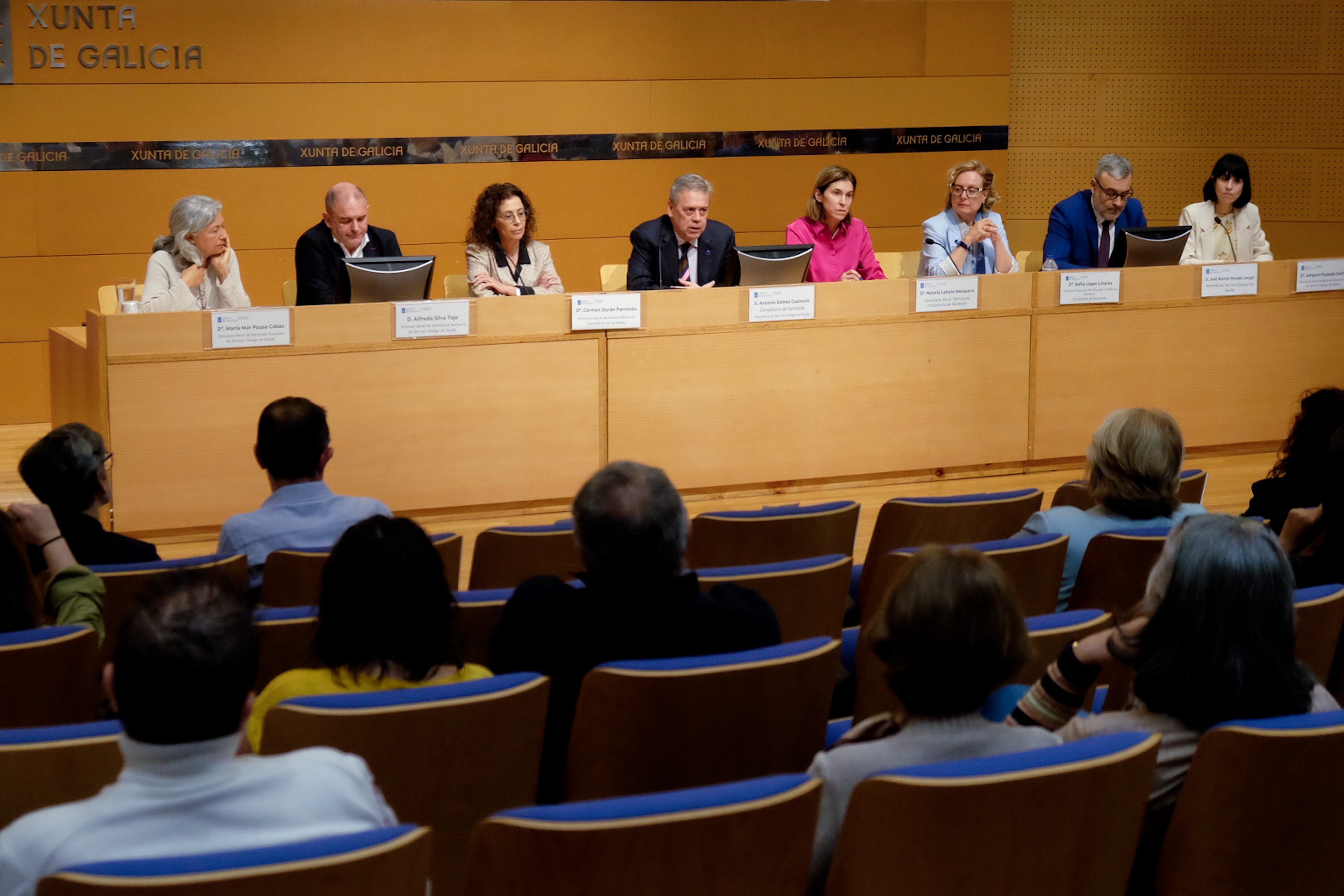 Image 3 of article Gómez Caamaño aposta por un diálogo fluído e constante cos pacientes para optimizar o funcionamento do Sistema Sanitario Público galego