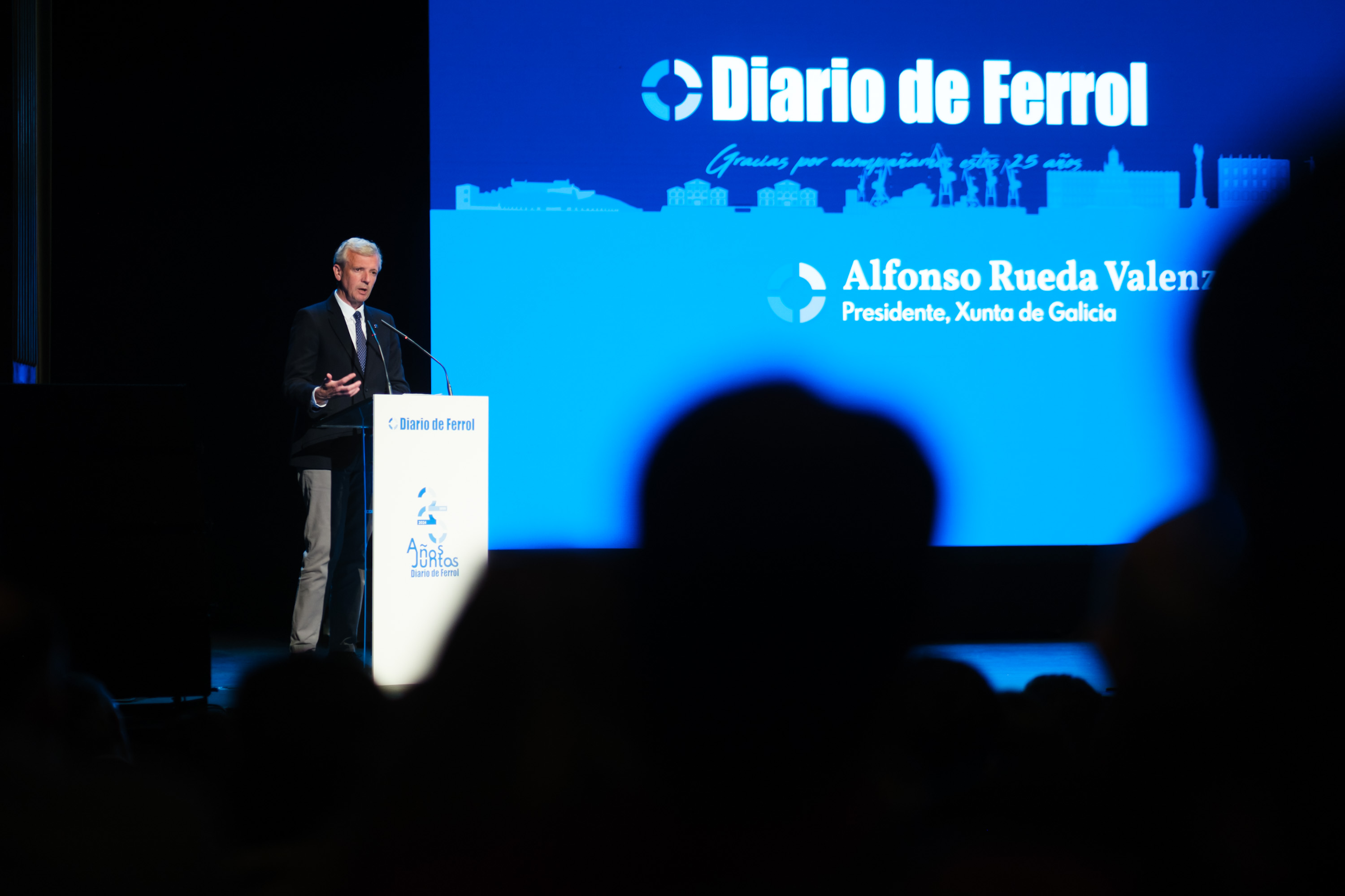 Image 4 of article Rueda felicita ao 'Diario de Ferrol' polo seu 25º aniversario
