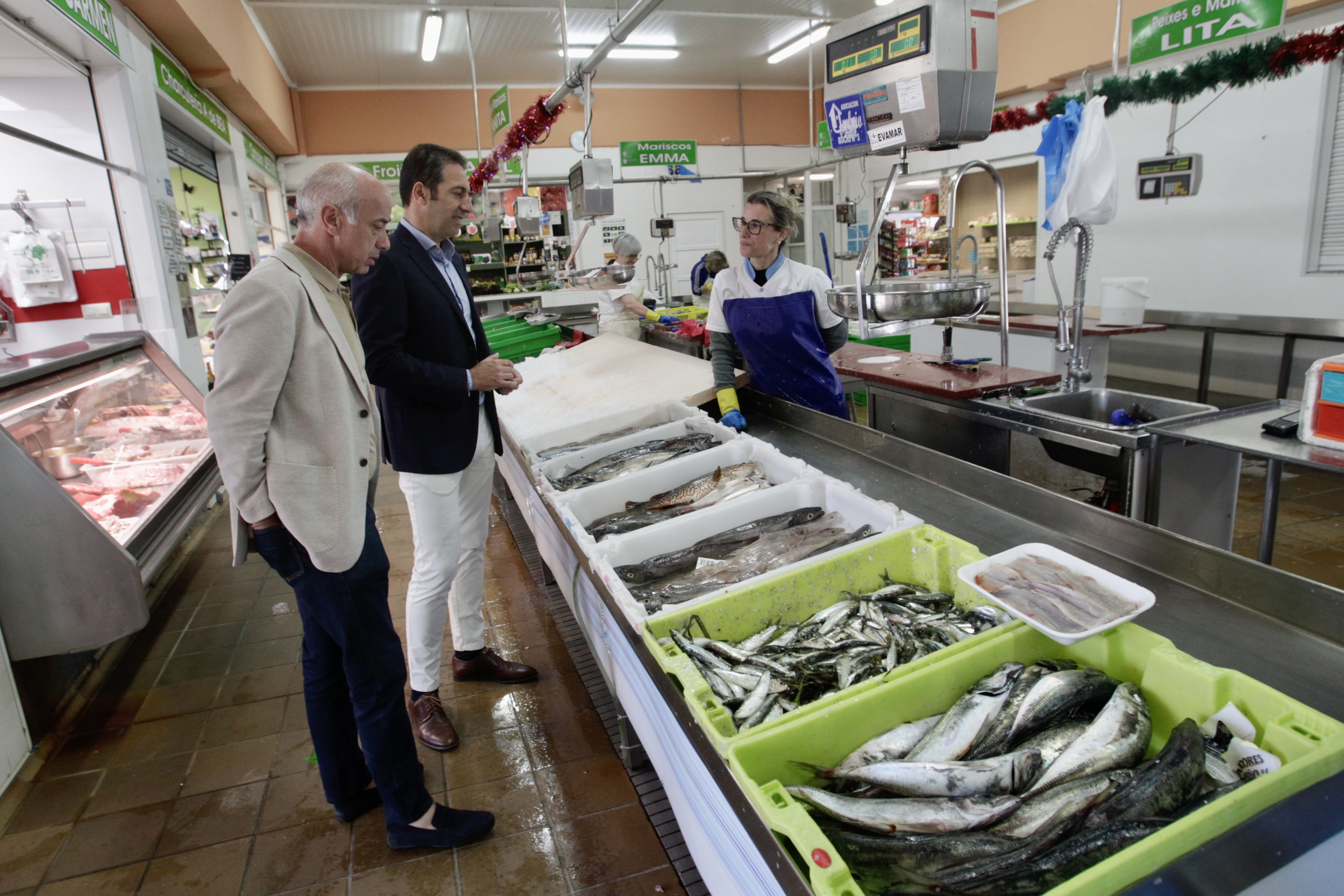 Image 1 of article Alfonso Villares anima a consumir peixe polos seus beneficios á saúde e o impulso que xera na actividade do sector marítimo-pesqueiro