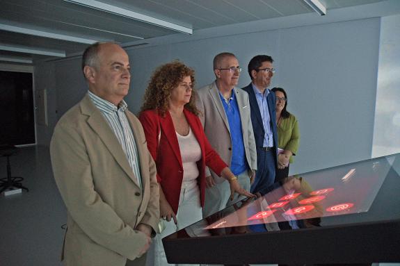 Imaxe da nova:A Xunta dotará o centro galego de innovación da FP dun espazo de alta especialización en ciberseguridade ao servizo do profesorado ...