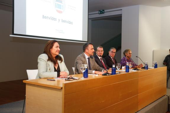 Imagen de la noticia:Ana Ortiz participa en la apertura del congreso de la Asociación de Juezas y Jueces por la Democracia en Vigo