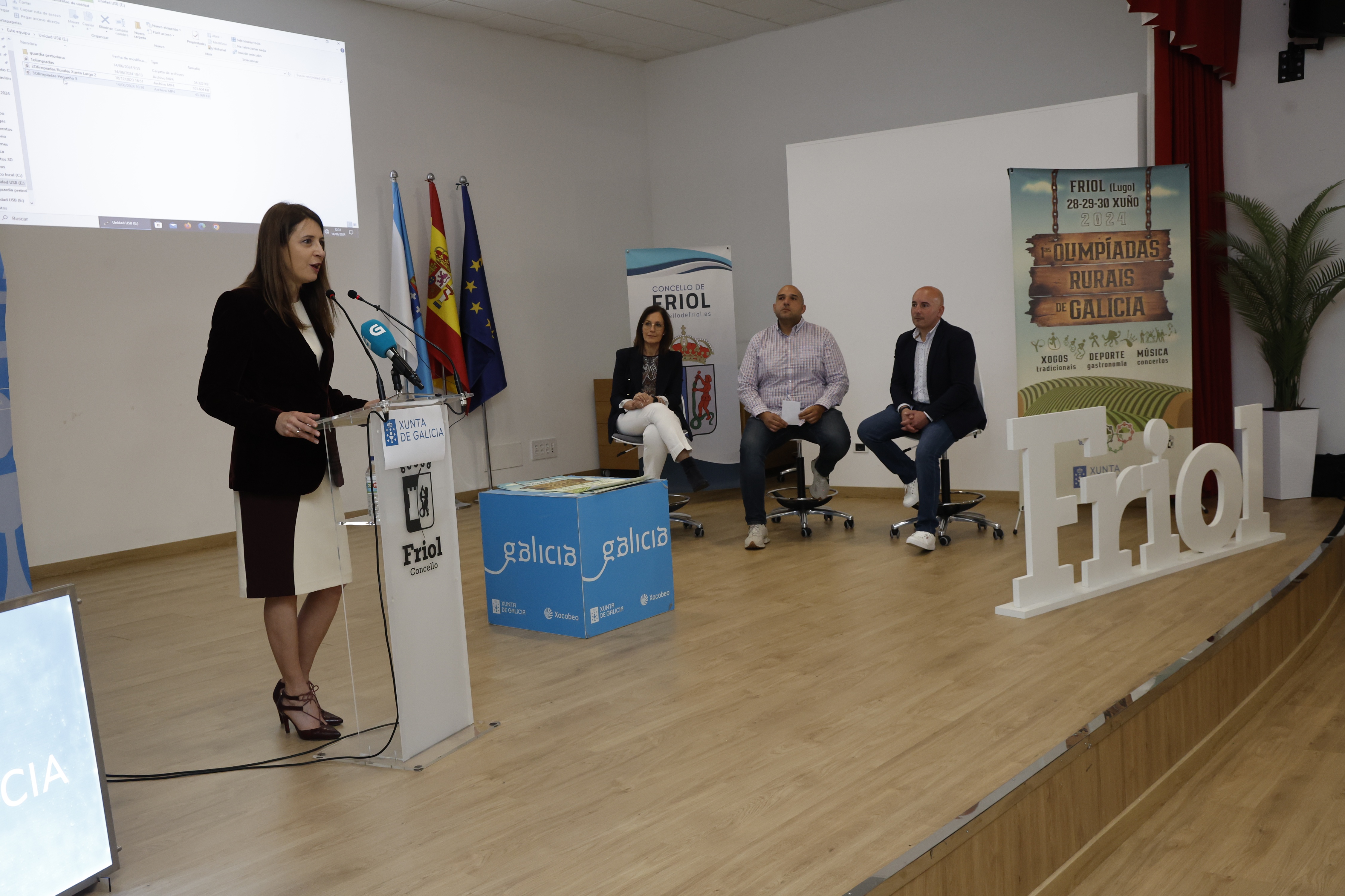 Image 0 of article María José Gómez destaca as olimpíadas rurais de Friol como elemento de dinamización social