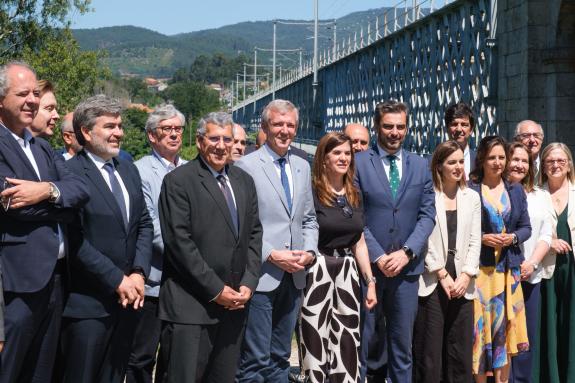 Imaxe da nova: Rueda urxe investimentos e un calendario de actuacións para a liña de alta velocidade entre Galicia e a fronteira de Portugal