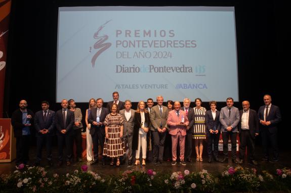 Imagen de la noticia: Rueda destaca los premios 'Pontevedreses del Año' como muestra de una Galicia orgullosa de sí misma
