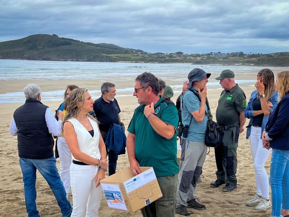 Imagen de la noticia:Martina Aneiros destaca el trabajo de la Xunta a favor de la conservación y recuperación de la píllara de las dunas