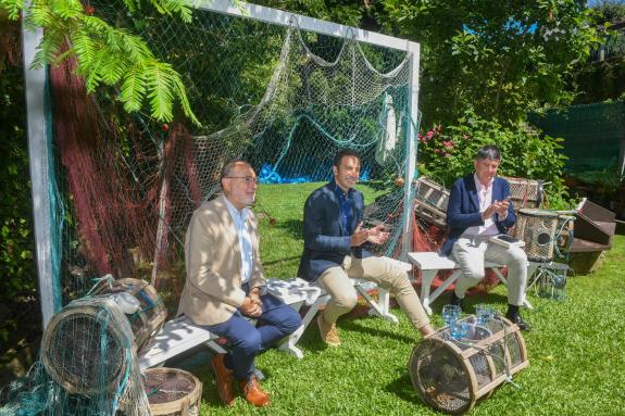 Imagen de la noticia:Villares reitera el apoyo de la Consellería del Mar para incentivar el consumo de los productos pesqueros como garantía de l...