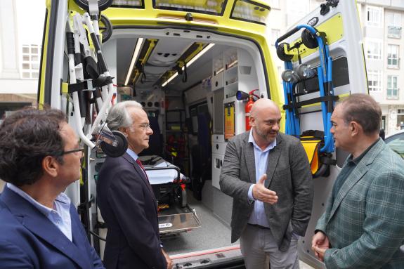 Imaxe da nova:A ambulancia de Soporte Vital Avanzado de enfermería  de Lalín asistiu 62 persoas desde a súa incorporación á rede de transporte sa...