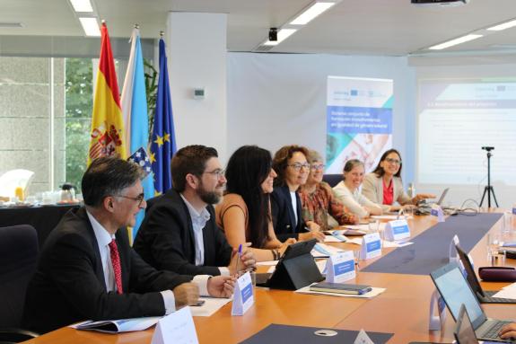 Imagen de la noticia:La Xunta avanza hacia la igualdad de género laboral a través del programa transfronterizo con Portugal Iqual Campus