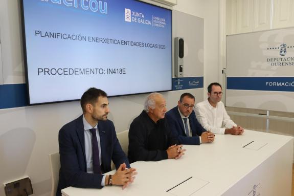 Imagen de la noticia:Diez ayuntamientos de la provincia de Ourense constituirán una comunidad energética local con el apoyo de la Xunta