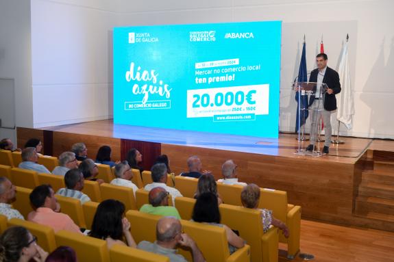 Imaxe da nova:A campaña ‘Días Azuis’ da Xunta e a Federación Galega de Comercio para dinamizar o sector rexistrou máis de 120.600 compras