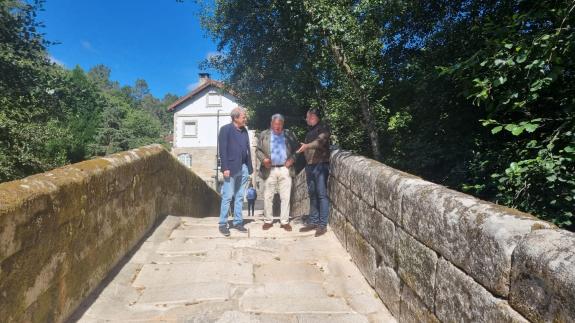 Imagen de la noticia:La recuperación de Ponte Mandrás contribuye a preservar el patrimonio histórico del CamiÑo a su paso por la provincia de Our...