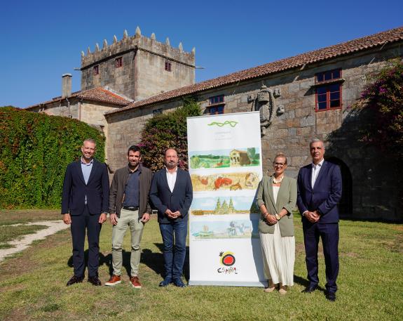 Imaxe da nova:A Xunta incorpora máis de 100 empresas galegas e seis espazos protexidos á nova ruta de ecoturismo do norte peninsular que estará l...