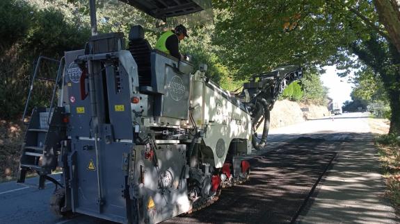 Imaxe da nova:A Xunta inicia as obras de mellora do firme na estrada PO-905, no treito de Vila de Cruces a Portodemouros