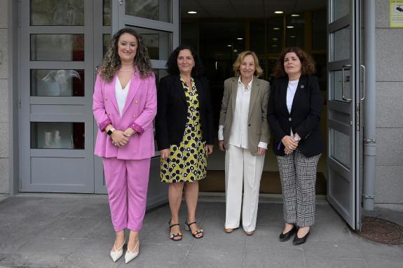 Imaxe da nova:Belén do Campo participa nos actos organizados con motivo do Día da Merced no centro de inserción social Carmela Arias y Díaz de Rá...