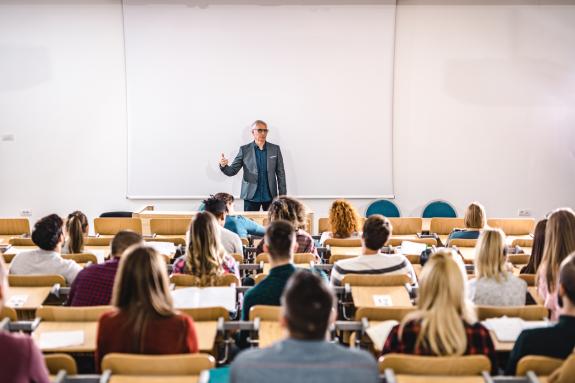 Imaxe da nova:Rueda destaca que preto de 20.000 estudantes universitarios e de Ensinanzas Artísticas Superiores vanse beneficiar da matrícula gra...