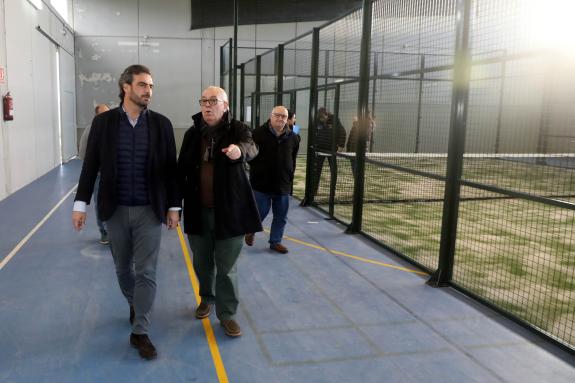 Imagen de la noticia:La Xunta refuerza las instalaciones deportivas en el Ayuntamiento de A Baña con una aportación de 40.000 euros para nuevas p...