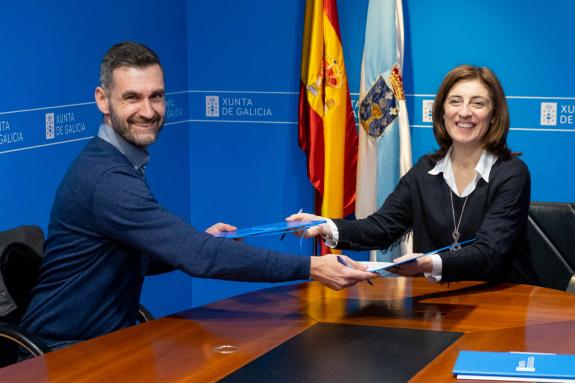 Imaxe da nova:A Xunta e a Federación de Asociacións de Persoas Xordas de Galicia colaborarán para facer máis accesibles os espazos naturais da co...