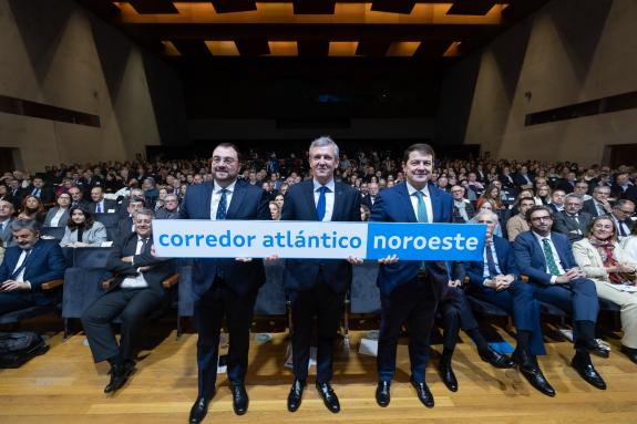 Imagen de la noticia:Galicia, Asturias y Castilla y León cifran en 7.900 M€ las inversiones necesarias para el Corredor Atlántico Noroeste y dema...
