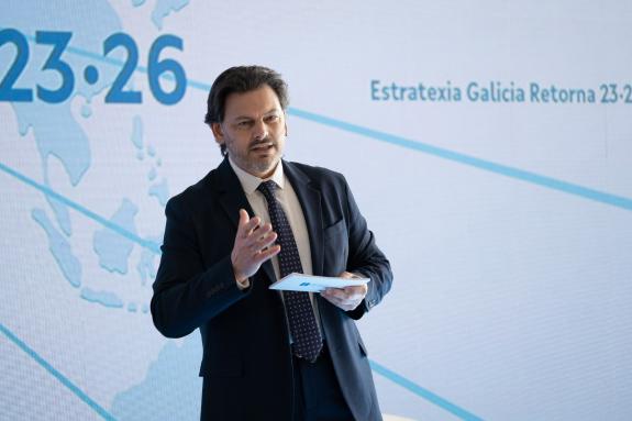 Imagen de la noticia:Miranda viaja a Argentina y Uruguay para acercar las novedades de la nueva estrategia Galicia retorna a los gallegos residen...