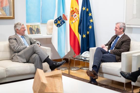 Imaxe da nova:Rueda traslada ao embaixador de Portugal en España a vontade de Galicia por manter os lazos de irmandade a prol do progreso da cida...