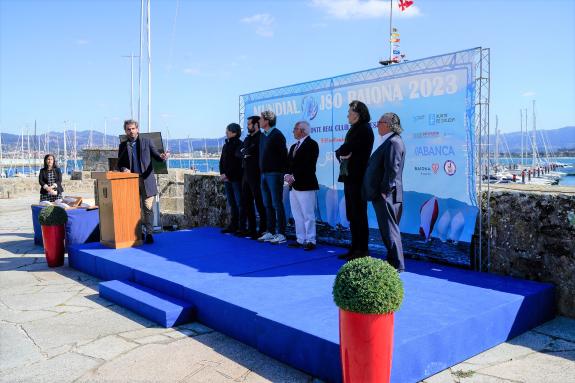 Imaxe da nova:Diego Calvo pon en valor a capacidade de Galicia para acoller probas deportivas de primeiro nivel como o Mundial J-80 Baiona