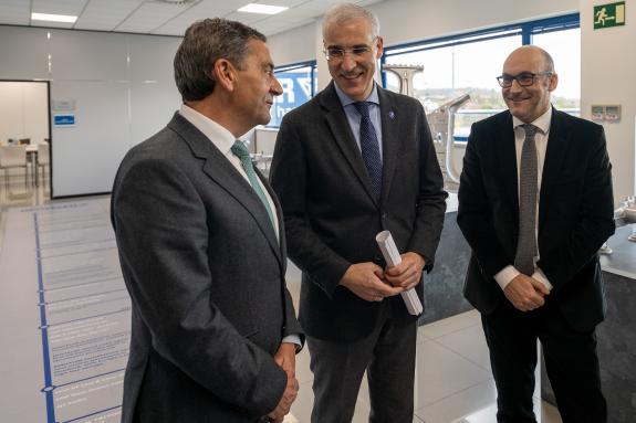 Imaxe da nova:A Xunta colabora con Benteler para facer das súas dúas plantas en Galicia un modelo de fábrica intelixente para todo o grupo