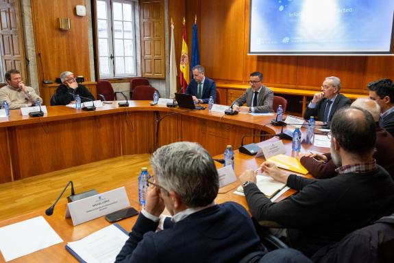 Imagen de la noticia:La Xunta convoca el Observatorio do Sector Lácteo de Galicia para hacer balance de un ámbito que acumula ya 19 meses consecu...