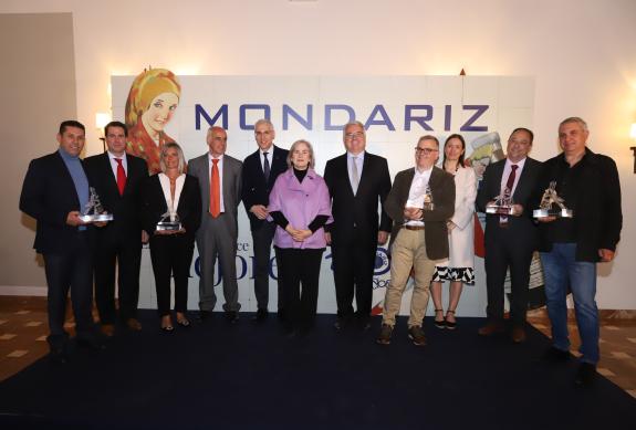Imagen de la noticia:Conde destaca el esfuerzo de Aguas de Mondariz por marcar la diferencia y su contribución a la expansión de la marca Galicia...