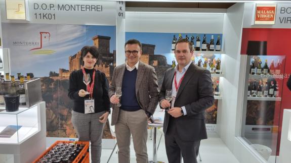 Imaxe da nova:A Xunta apoia os viños galegos de calidade na Feira Prowein da Alemaña