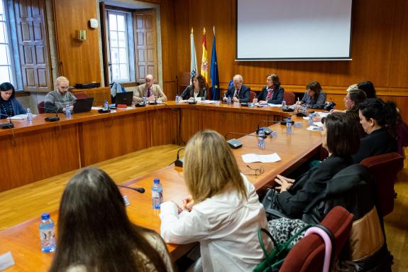 Imaxe da nova:O II plan galego de benestar laboral, conciliación e corresponsabilidade entra na súa fase final de tramitación tras recibir achega...