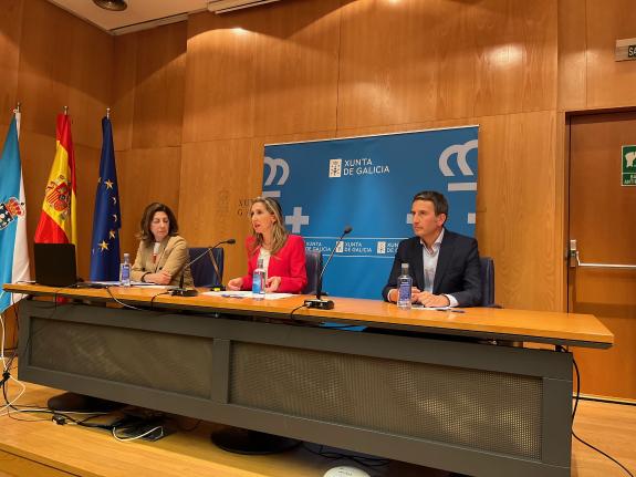 Imagen de la noticia:La Xunta informa a las empresas de Ferrolterra de las ayudas de eficiencia energética para alojamientos turísticos dotadas d...