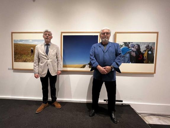 Imaxe da nova:Inaugurada a exposición de fotografía, “Acollida e hospitalidade no Camiño de Santiago” na Casa de Galicia en Madrid