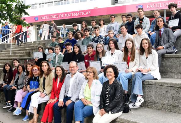 Imagen de la noticia:La Xunta ratifica su apoyo al programa Estalmat-Galicia, de talento matemático, que rinde homenaje a los más de 400 alumnos ...