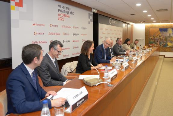 Imagen de la noticia:La Xunta anima el tejido empresarial gallego a seguir innovando para responder al cambio que supone la transición energética...