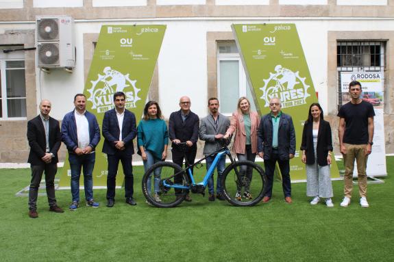 Imaxe da nova:O delegado territorial da Xunta en Ourense participa na presentación da 3ª edición da “Xurés Bike Tour”