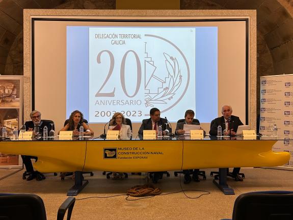 Imaxe da nova:Aneiros destaca o papel do Colexio de Enxeñeiros Navais e Oceánicos en Ferrol na celebración do 20 aniversario da súa delegación te...