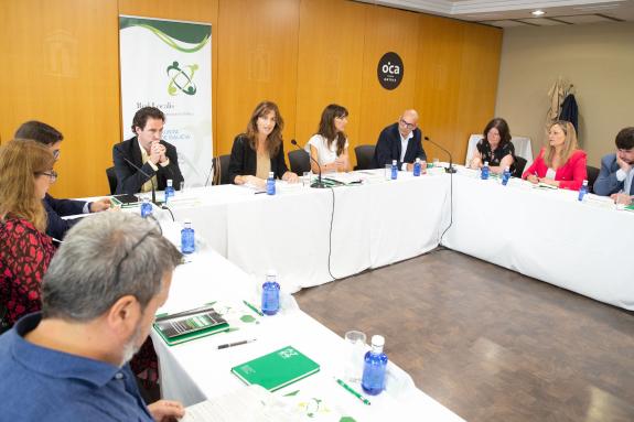Imaxe da nova:A Xunta aposta pola cooperación e a agrupación de municipios para a prestación de servizos de calidade nos concellos de menor poboa...