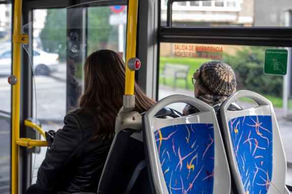 Imaxe da nova:A Xunta incrementa en agosto máis de 200 frecuencias de autobús á semana entre Vigo-Baiona e Vigo-Gondomar, e nos servizos diarios ...