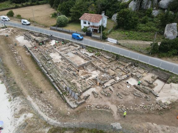 Imaxe da nova:A Xunta remata a primeira fase de escavación na zona arqueolóxica de Adro Vello con novos achados