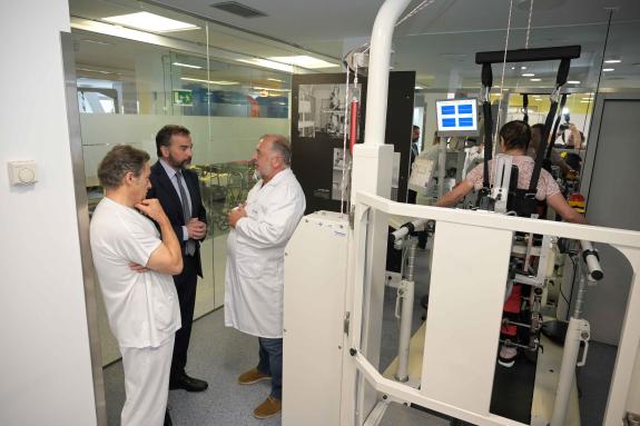 Imaxe da nova:A Xunta inviste máis de 770.000 euros na robotización da unidade de lesionados medulares do CHUAC