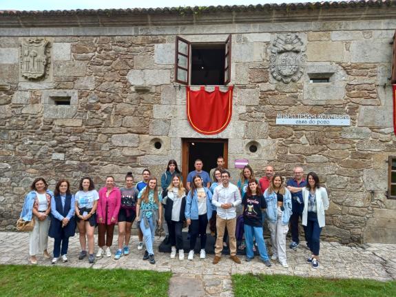 Imagen de la noticia:El nuevo campo de voluntariado de la Xunta en Santa Comba colabora en el cuidado de la ruta de la Braña da Serra